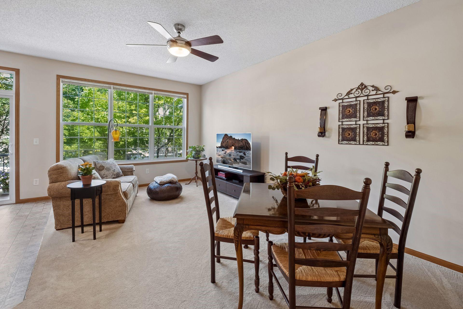 4570 Bulrush Boulevard Property Photo 6