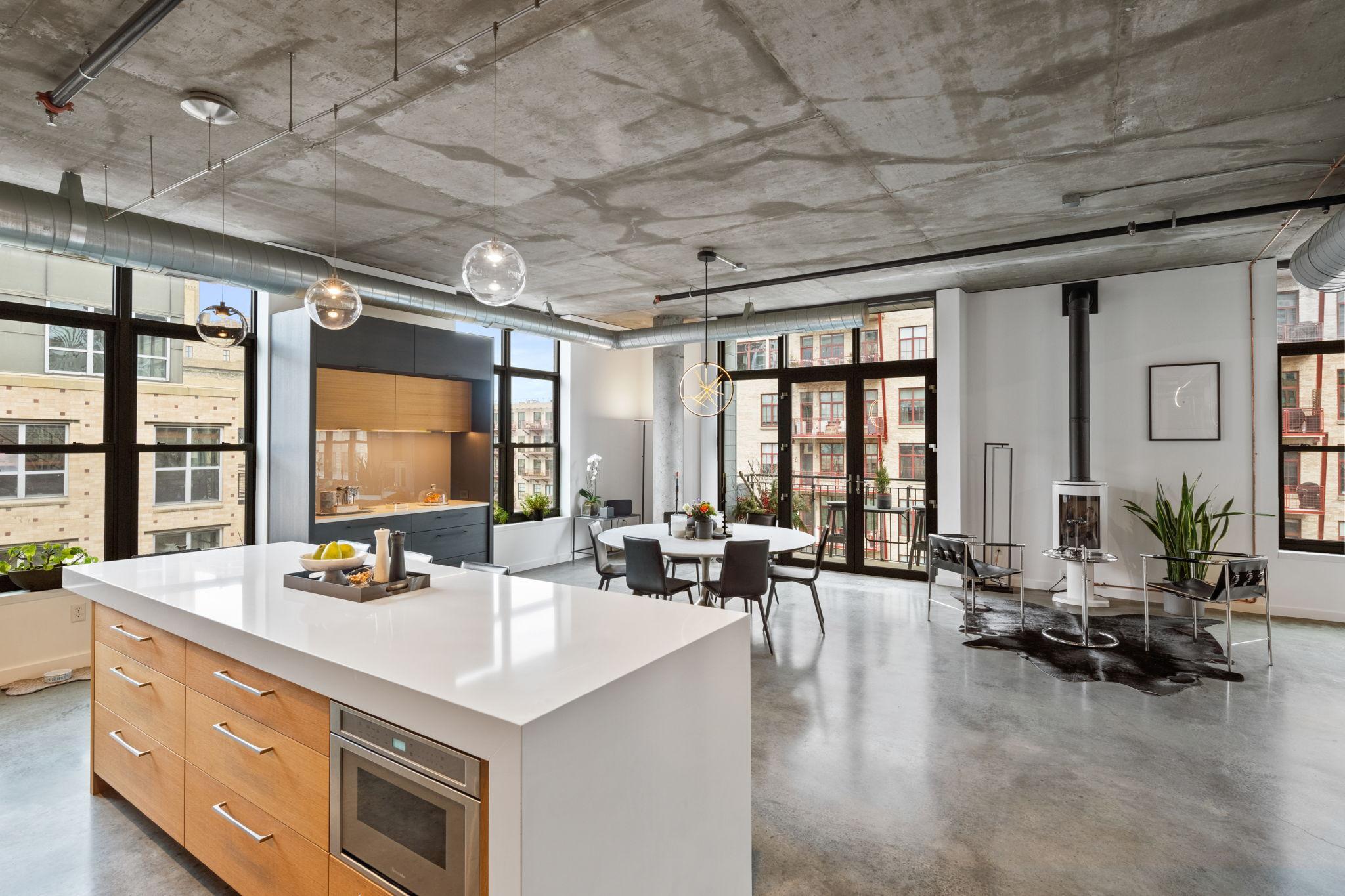 200 Park Avenue 401 Property Photo 12