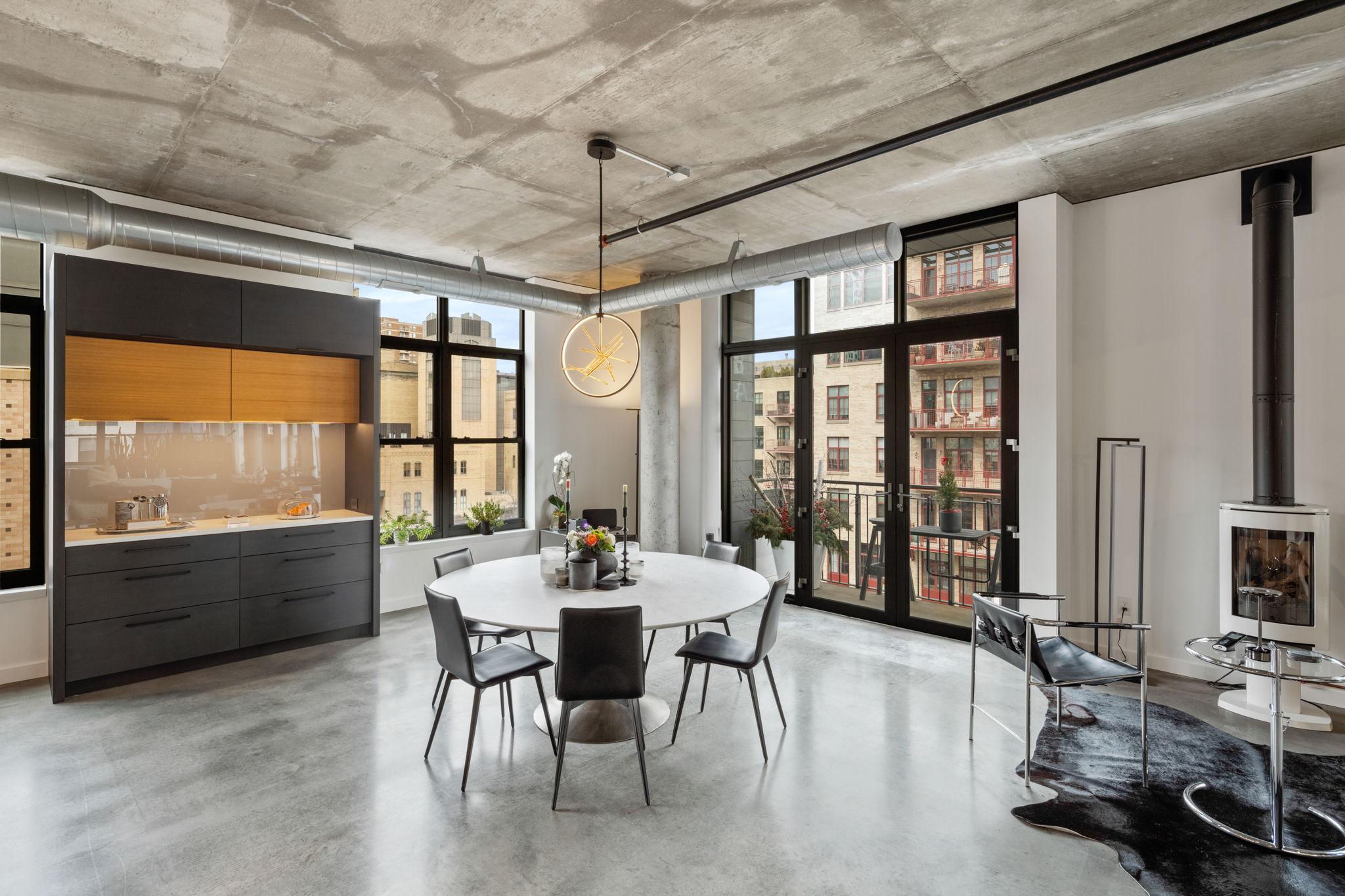 200 Park Avenue 401 Property Photo 15