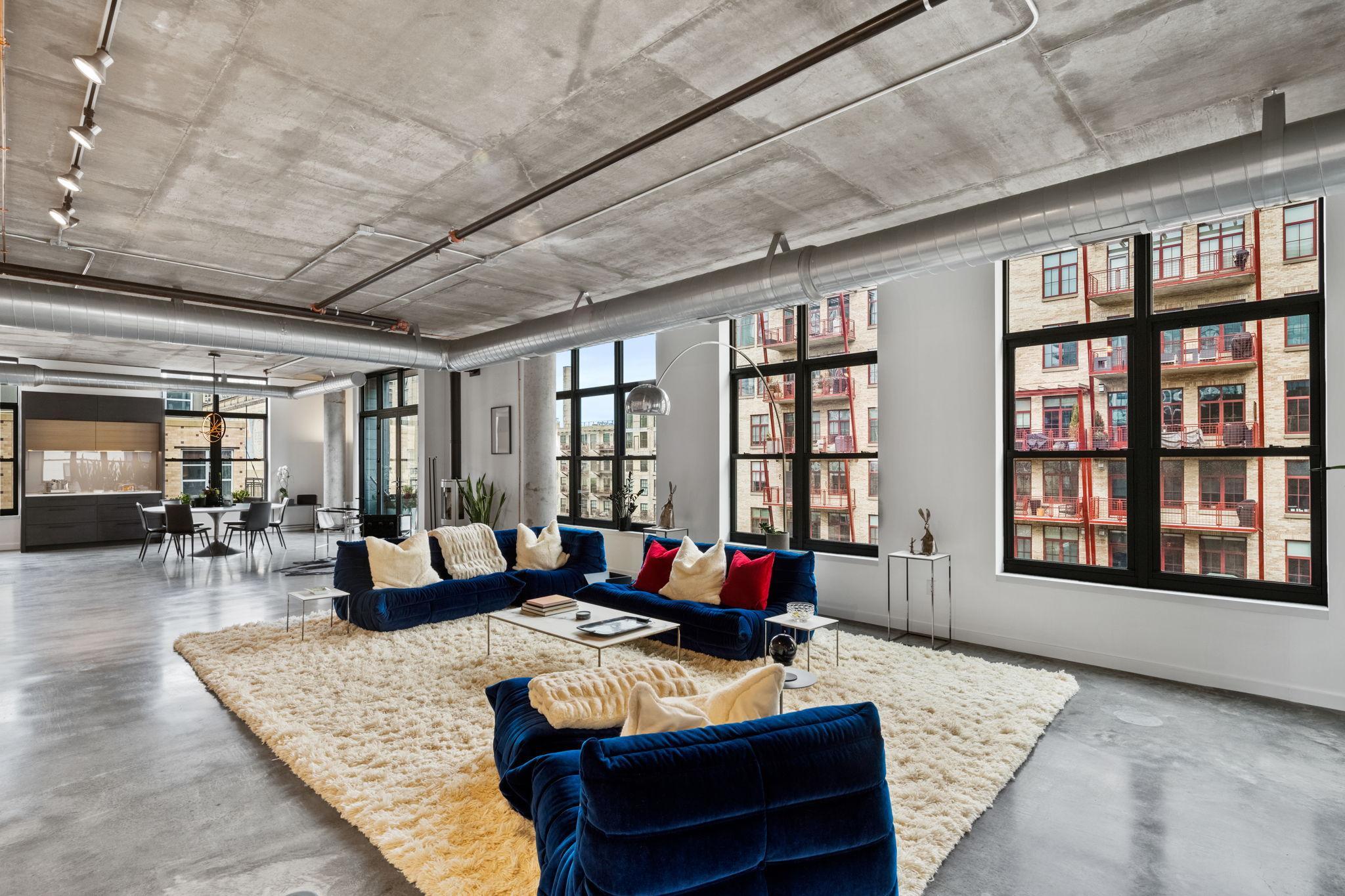 200 Park Avenue 401 Property Photo 21