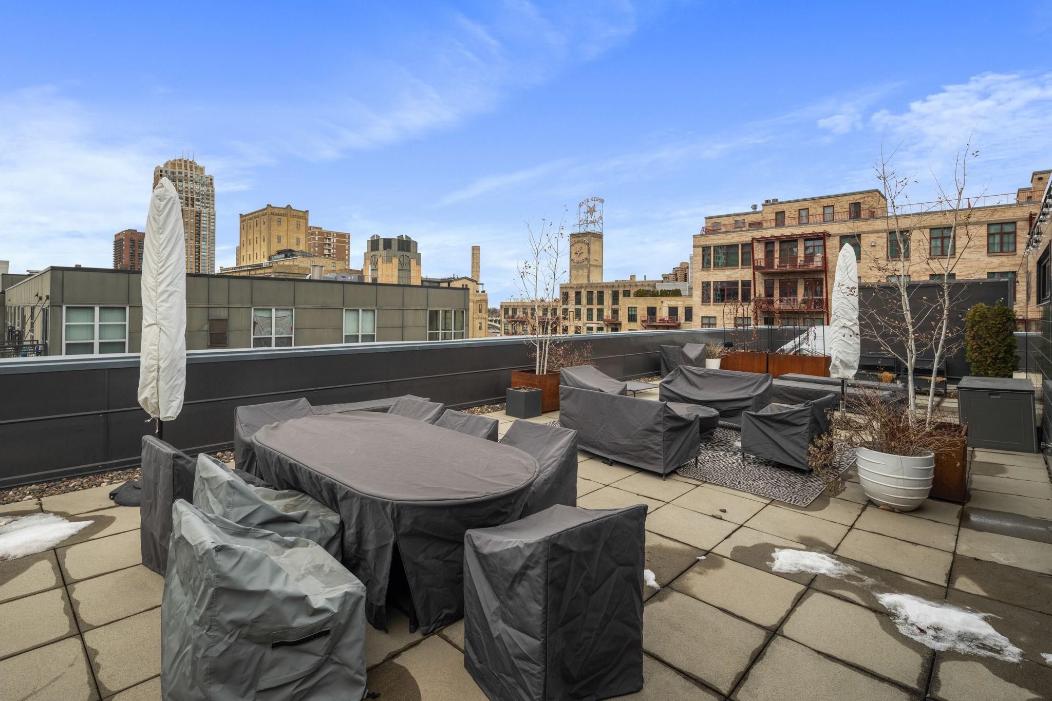 200 Park Avenue 401 Property Photo 44