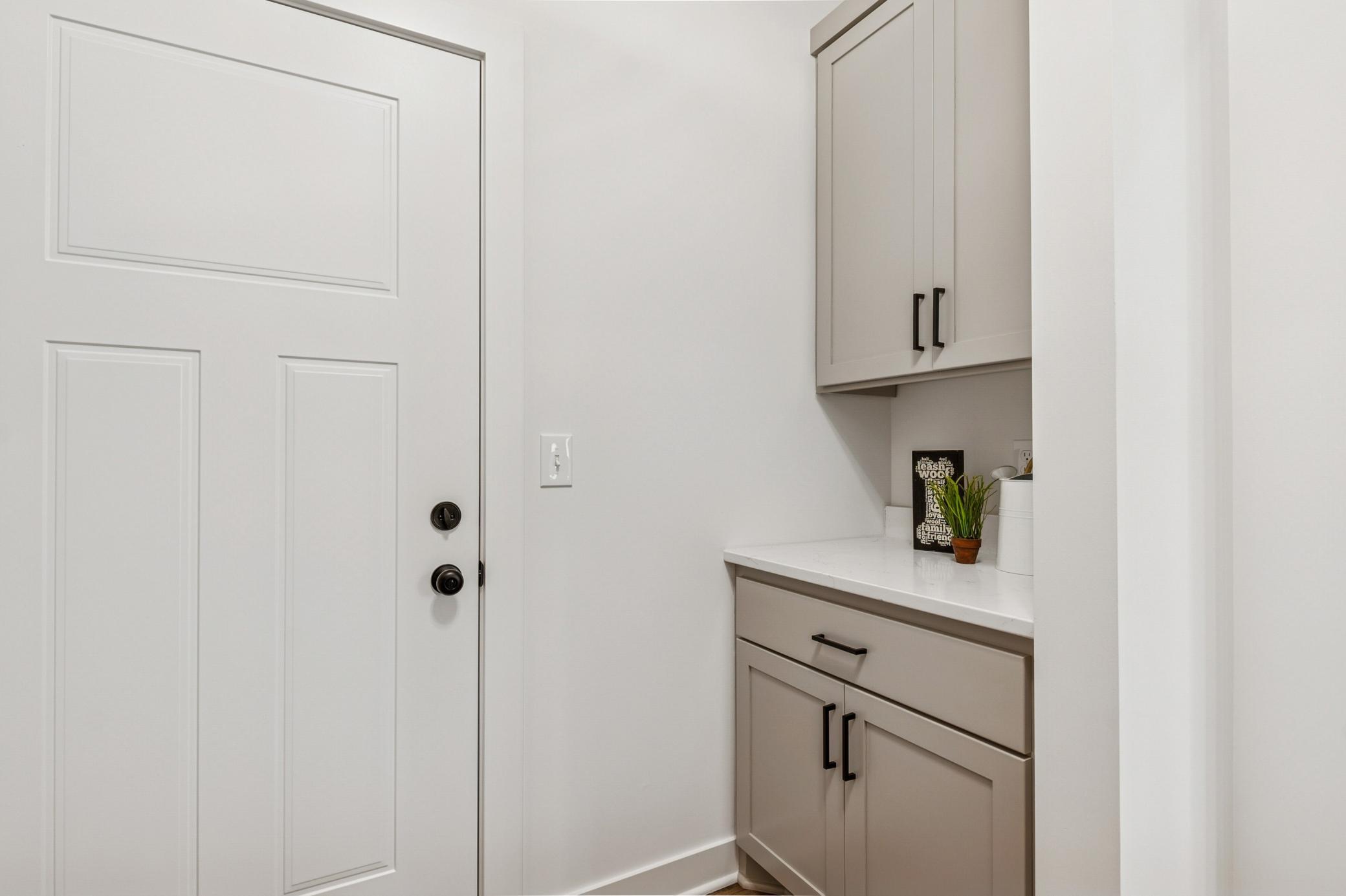 14633 Packard Street Ne Property Photo 24