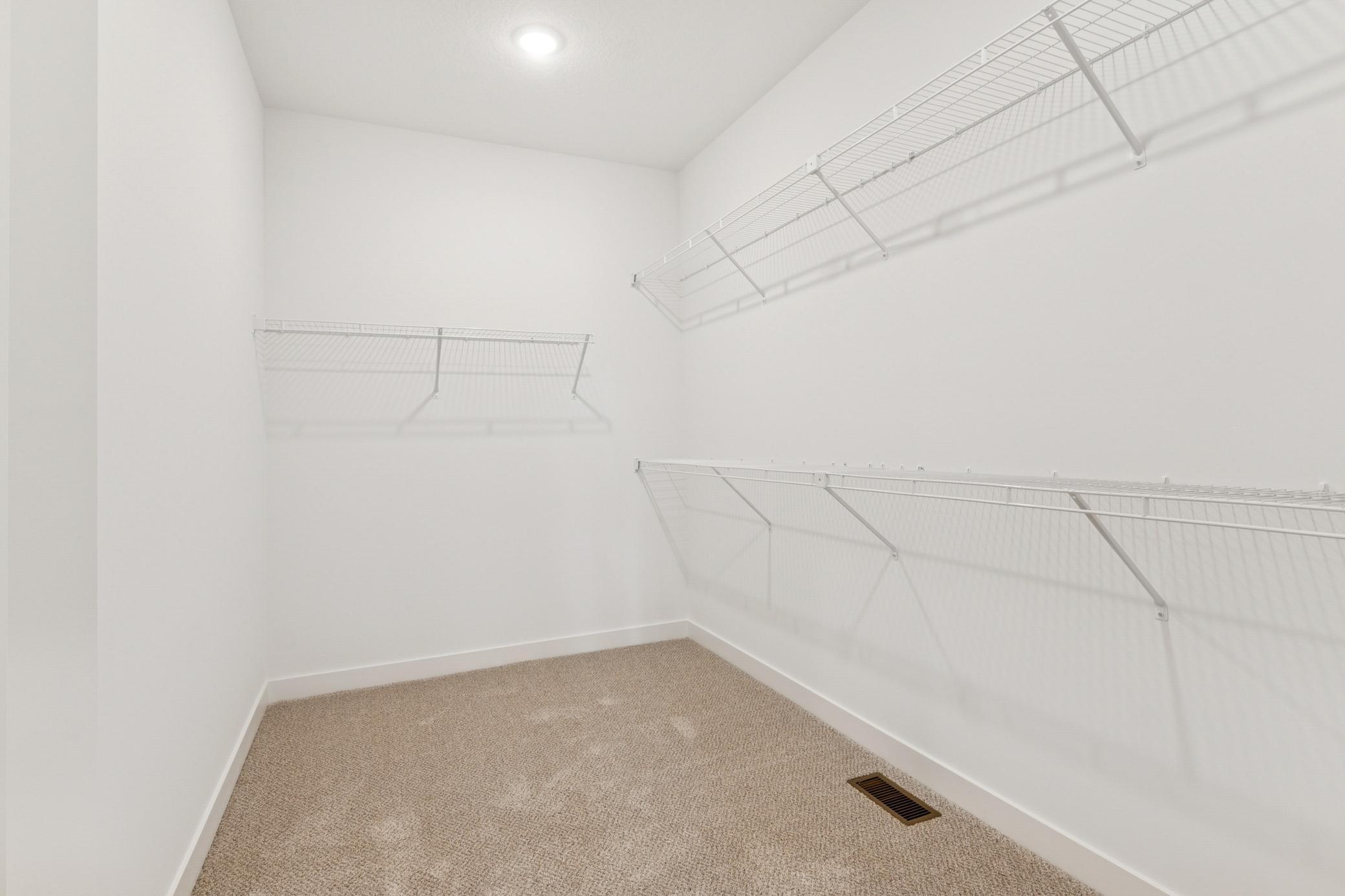 14633 Packard Street Ne Property Photo 29