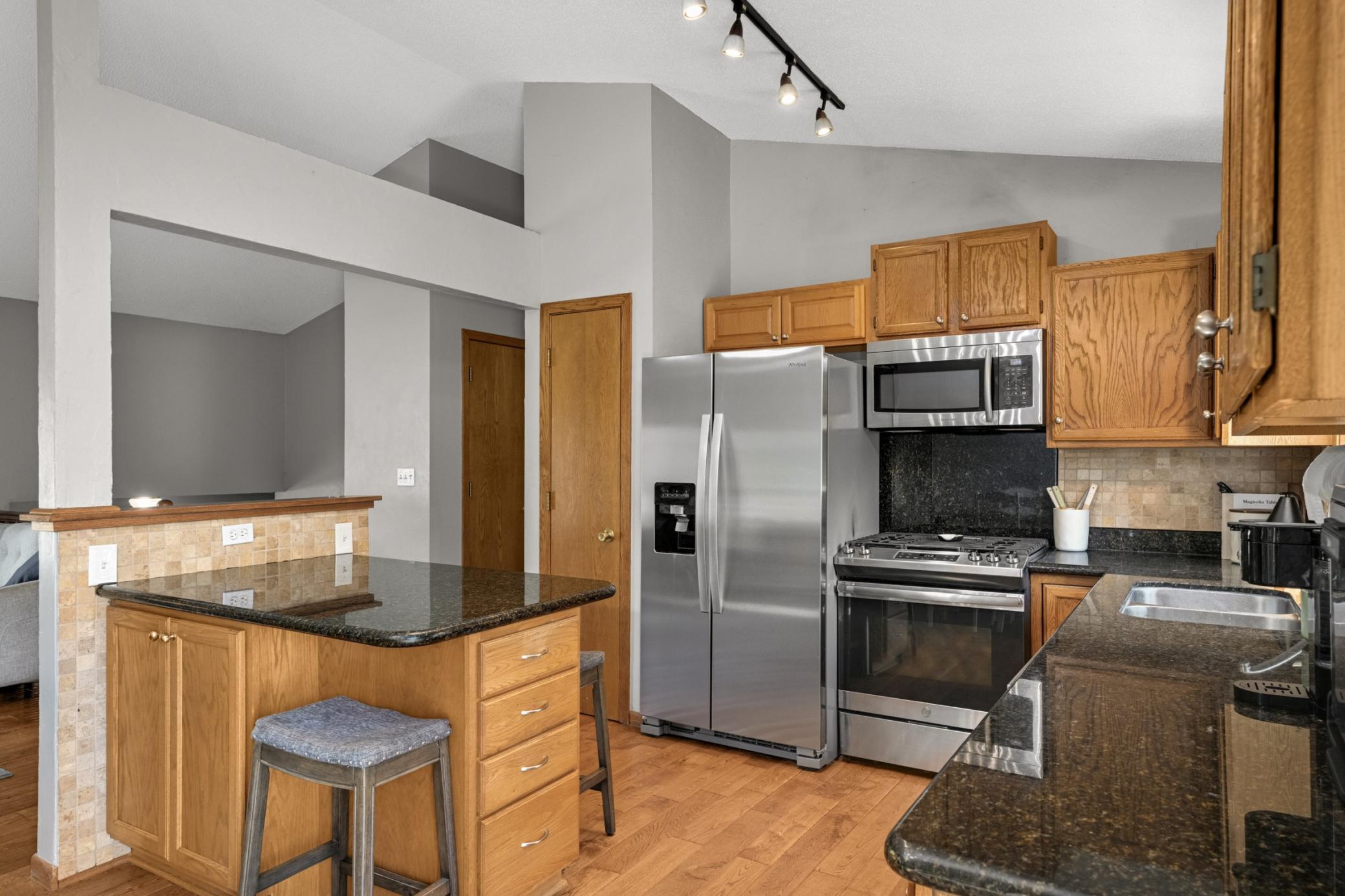 4089 Pennsylvania Avenue Property Photo 12