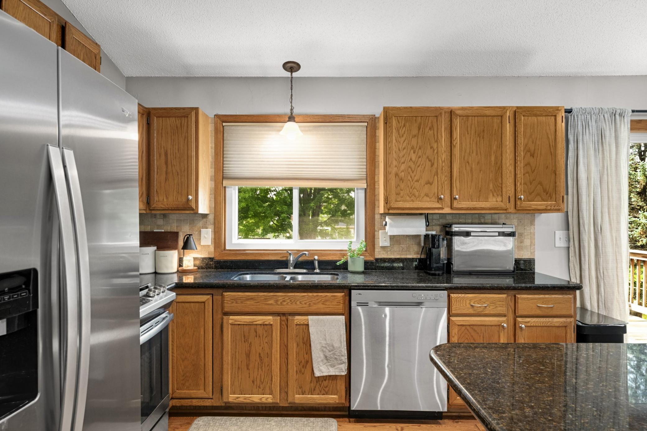 4089 Pennsylvania Avenue Property Photo 14