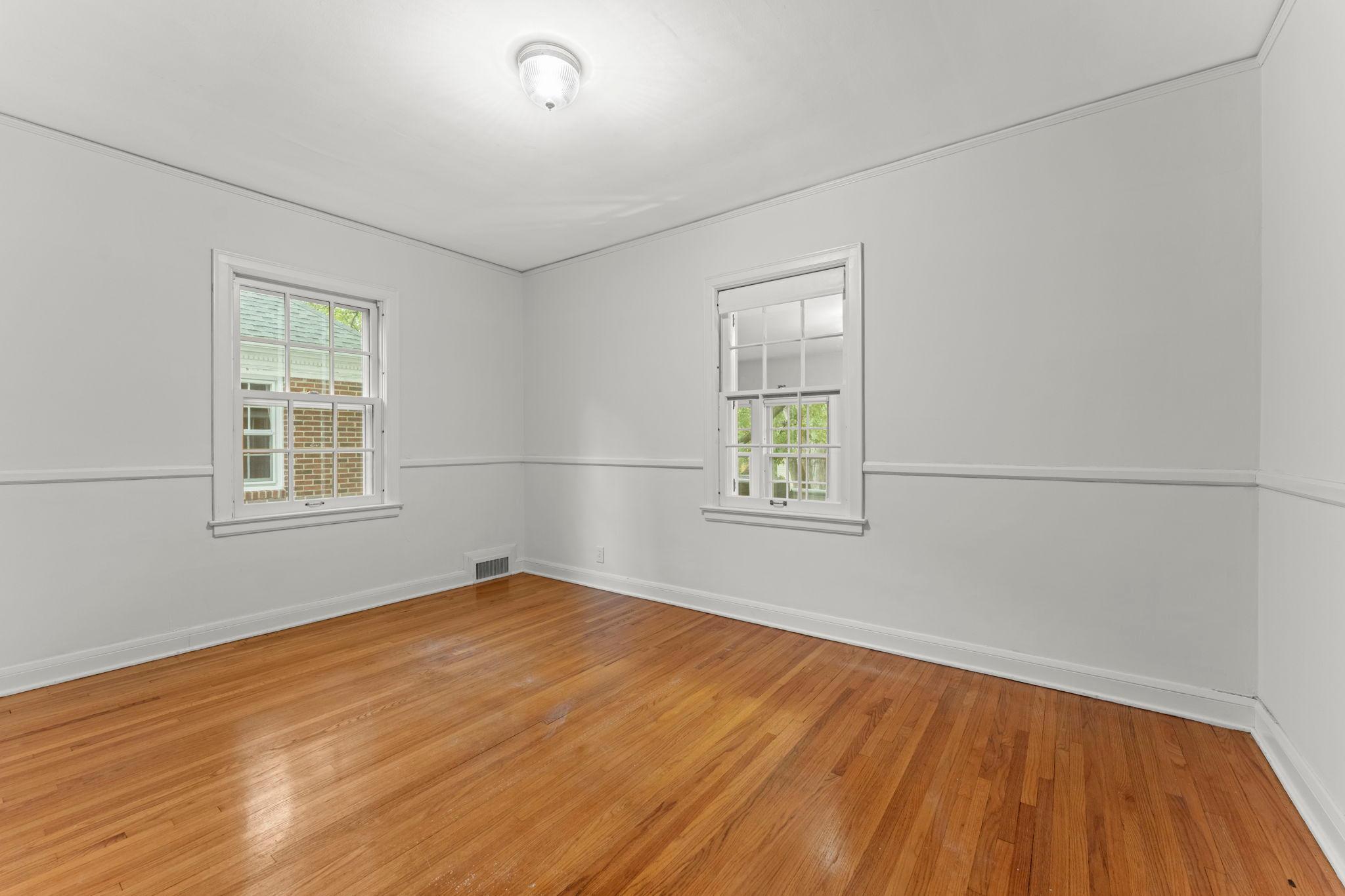 3725 Glenhurst Avenue Property Photo 45