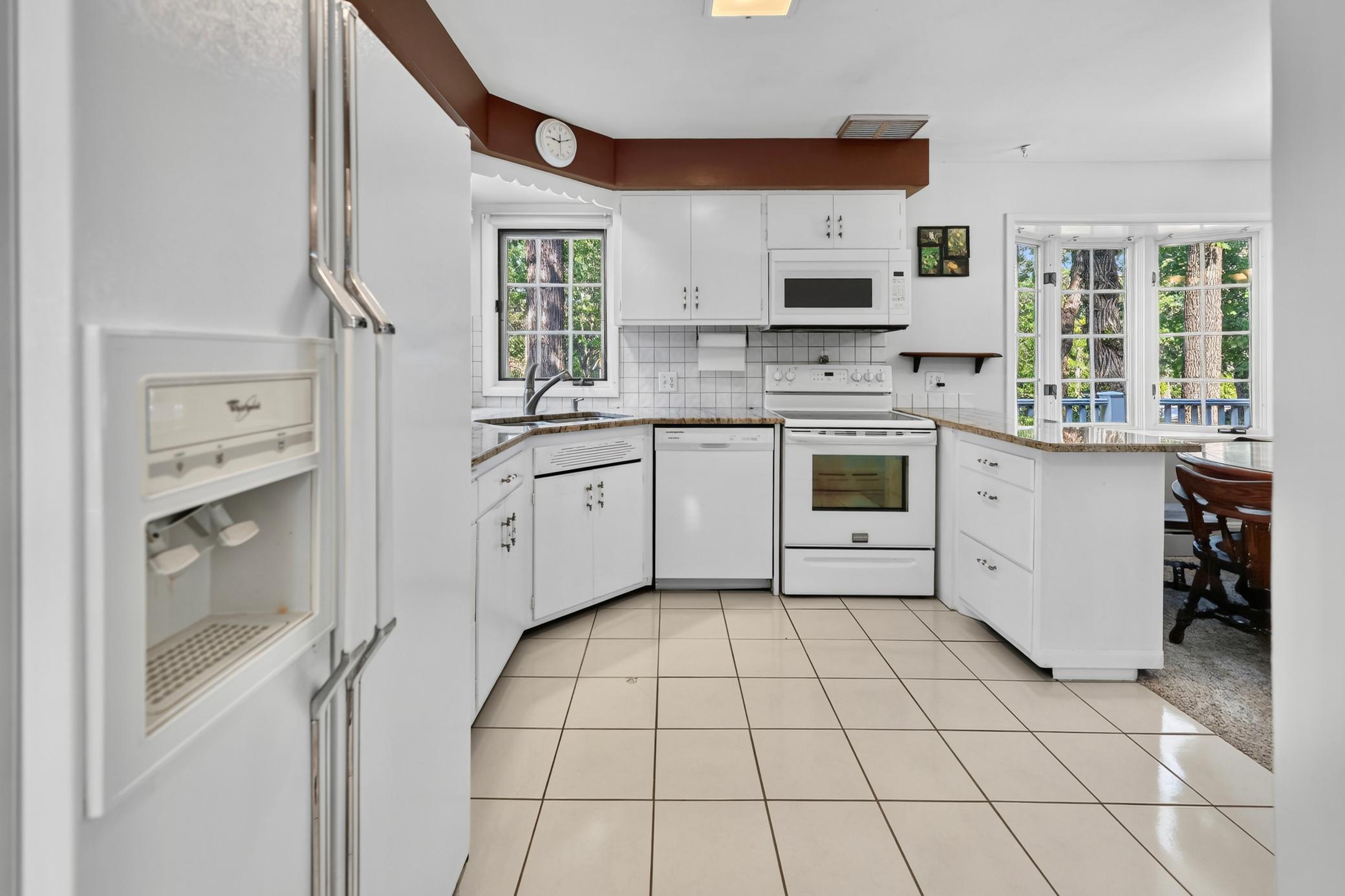32841 River Oaks Lane Property Photo 11