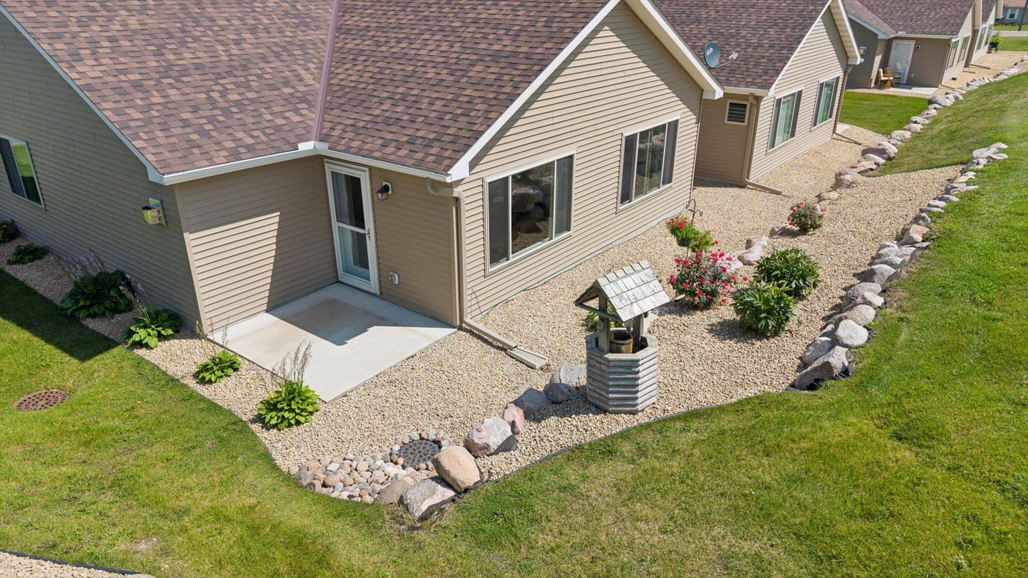 6049 Iris Lane Property Photo 34