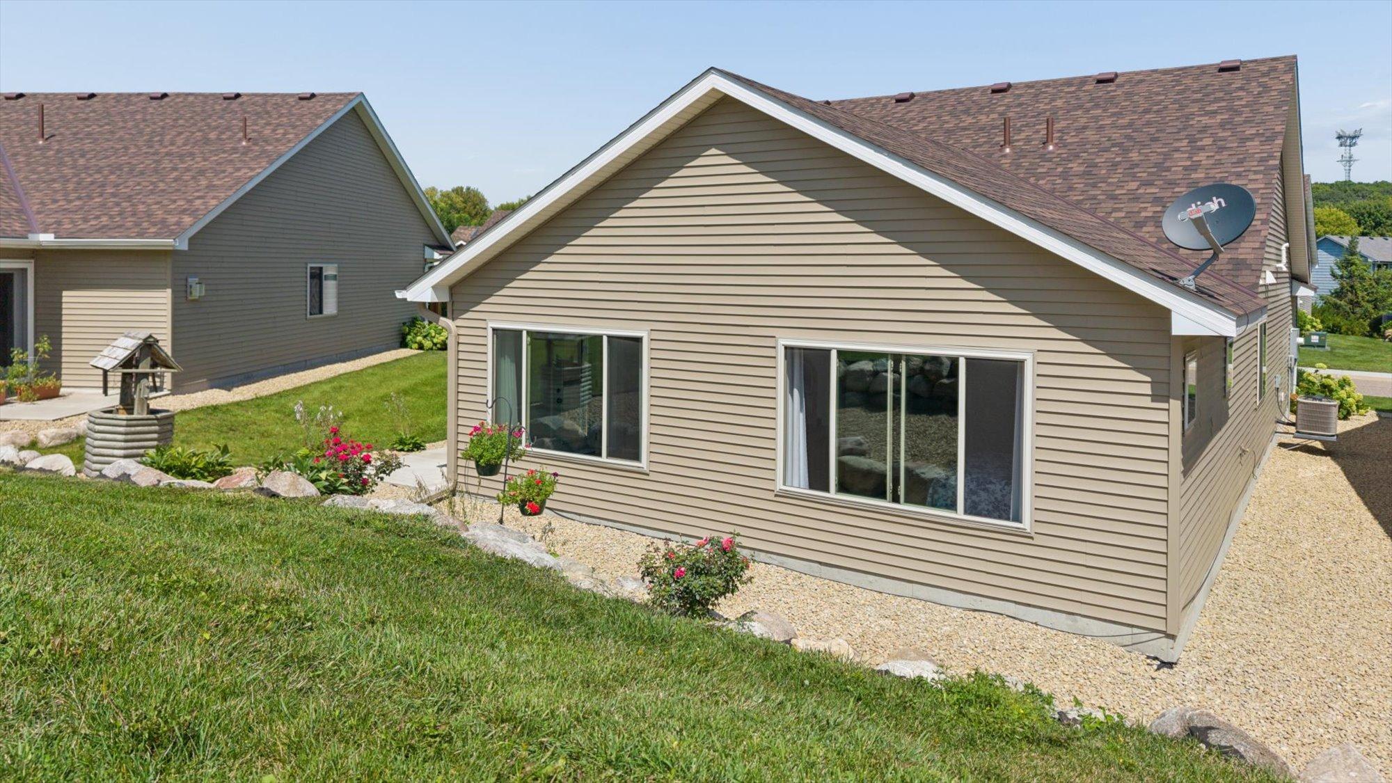 6049 Iris Lane Property Photo 35