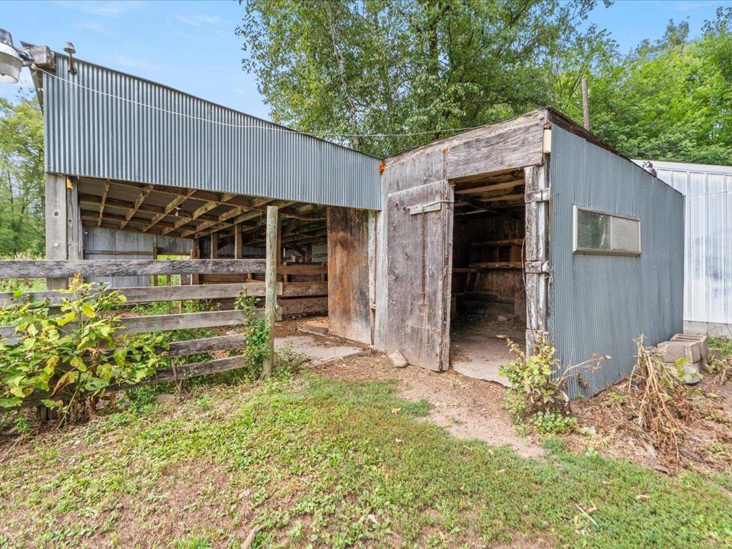 33021 State Highway 210 Property Photo 35