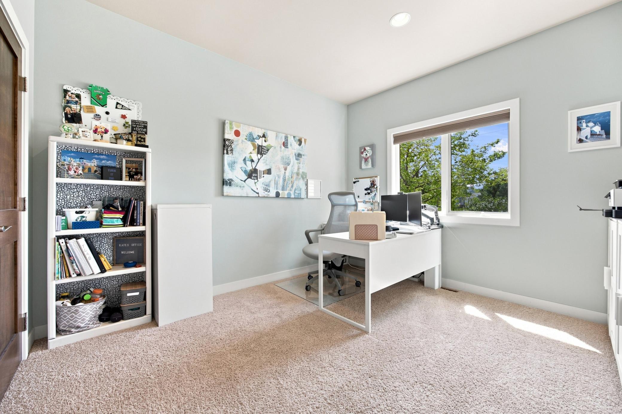 6101 Silverleaf Drive S Property Photo 21