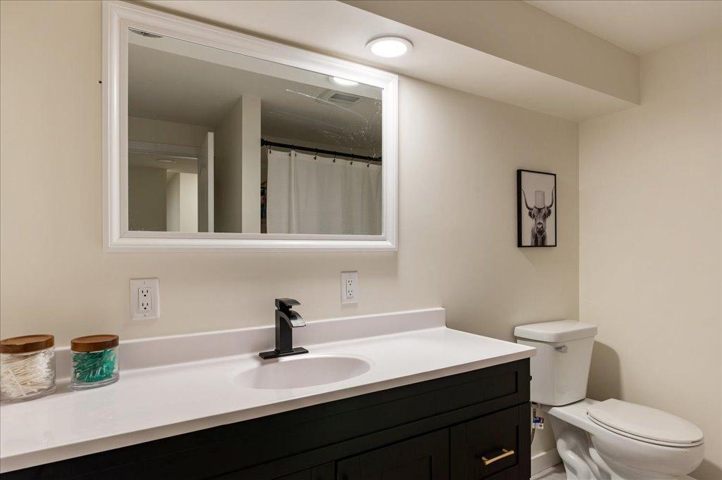 6141 Donald Street Property Photo 19