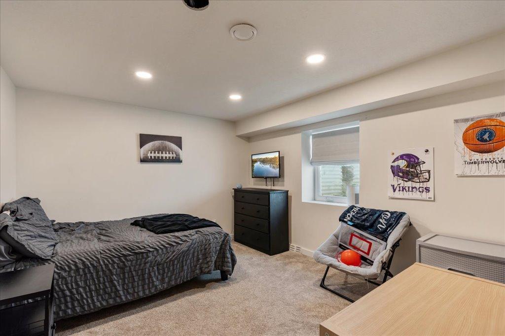 6141 Donald Street Property Photo 21