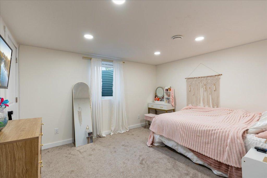 6141 Donald Street Property Photo 22
