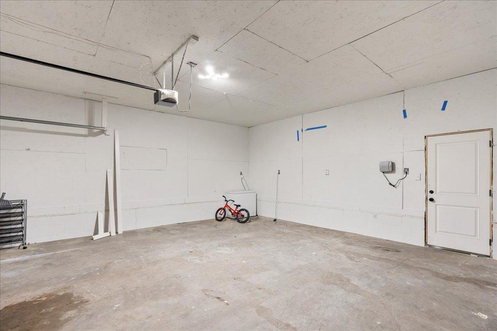 6141 Donald Street Property Photo 25
