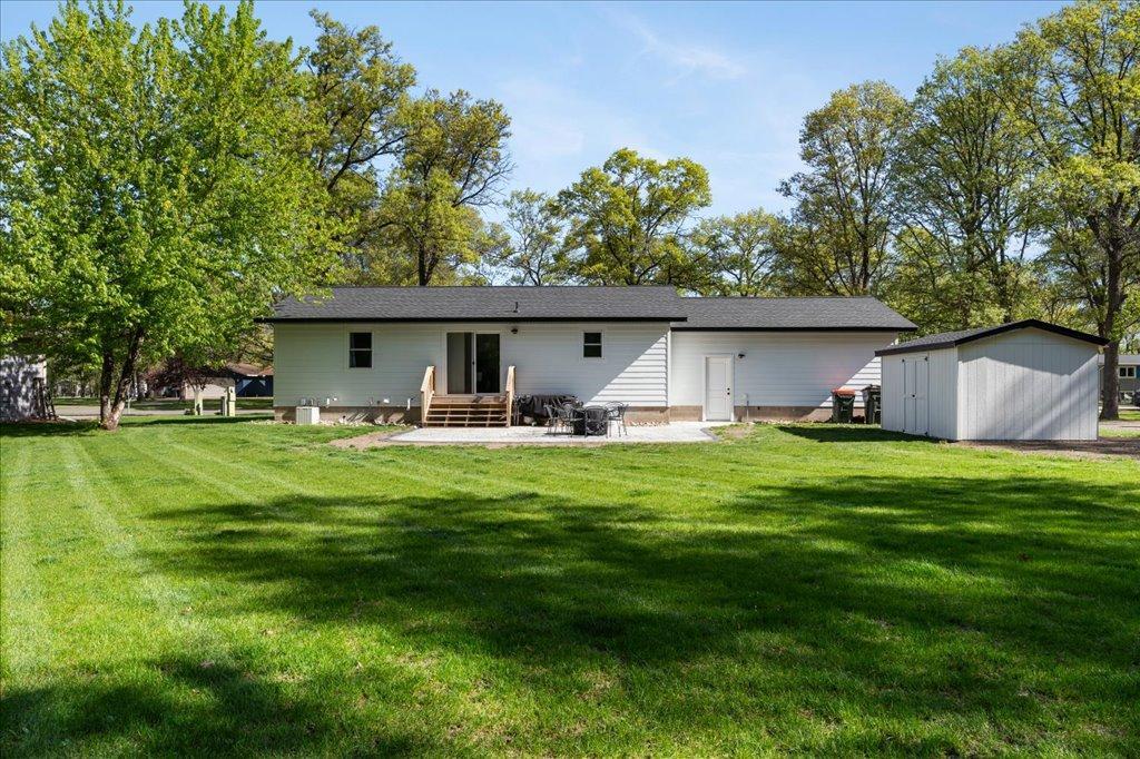 6141 Donald Street Property Photo 29