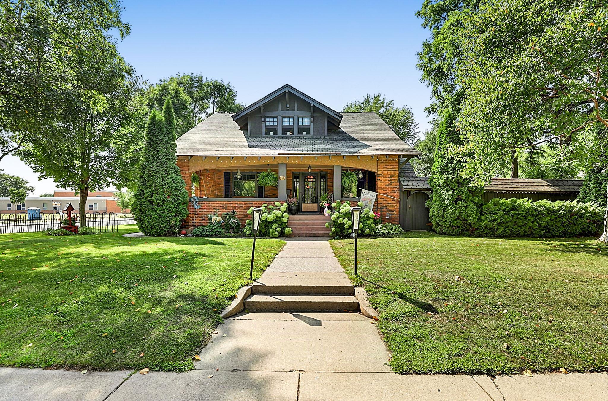 346 Washburne Avenue