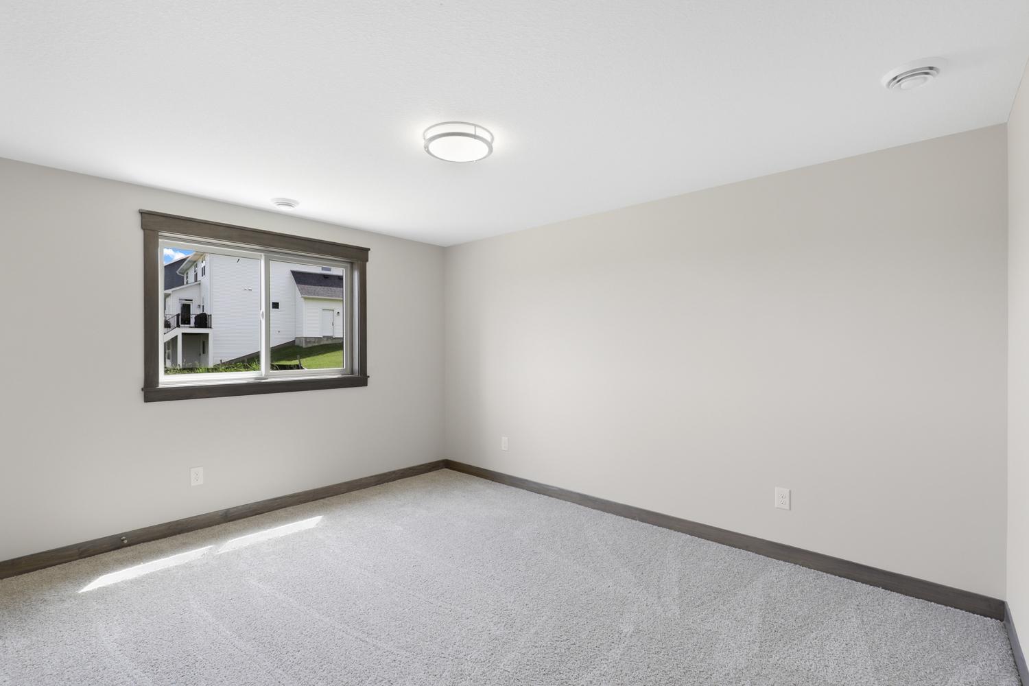 10507 6th Street Ne Property Photo 41