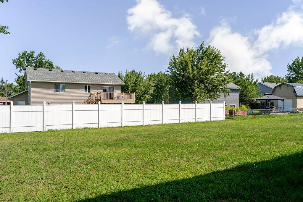5871 Sandy Drive Property Photo 5
