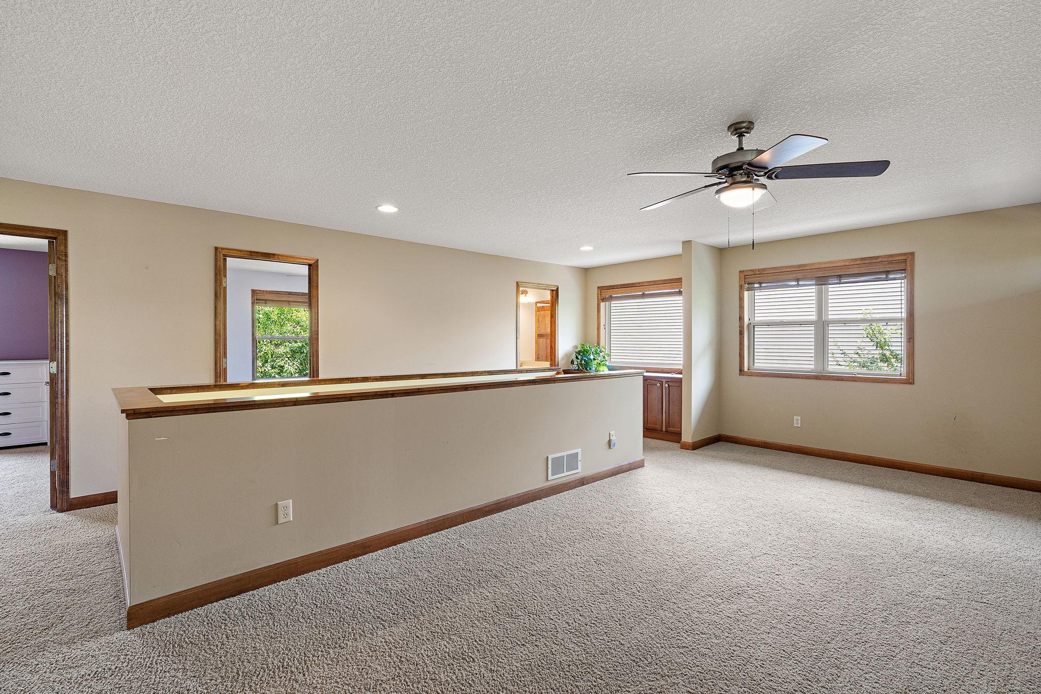 10742 Maple Boulevard Property Photo 22