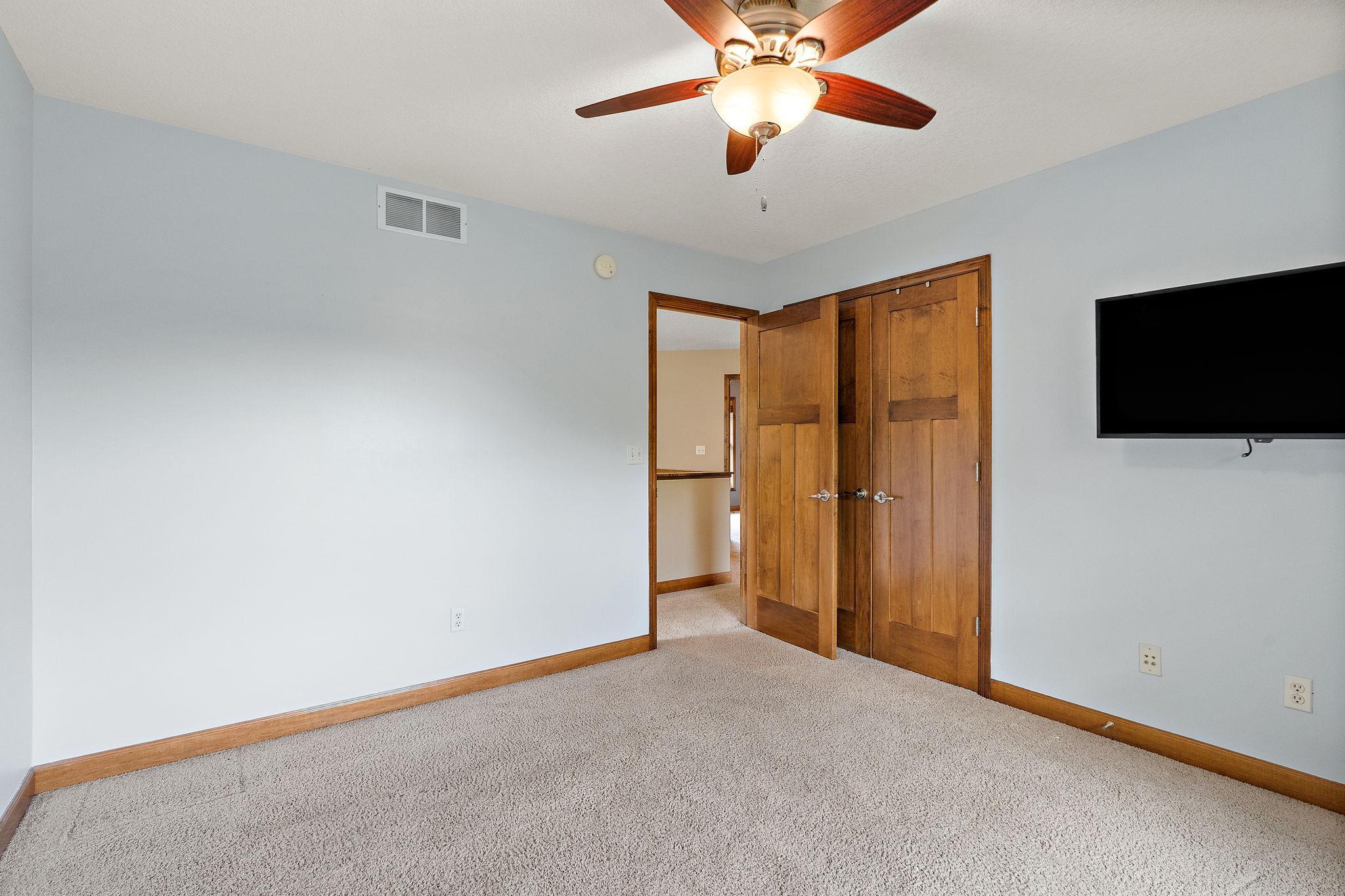10742 Maple Boulevard Property Photo 33