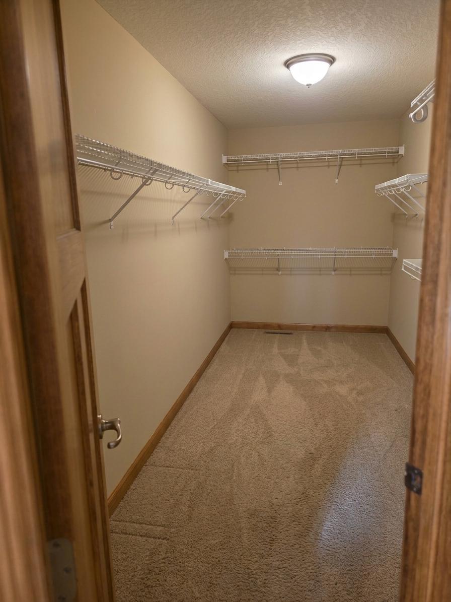 10742 Maple Boulevard Property Photo 35