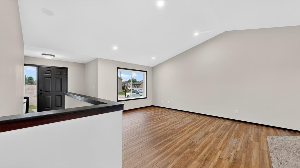 5662 King Arthur Road Nw Property Photo 14