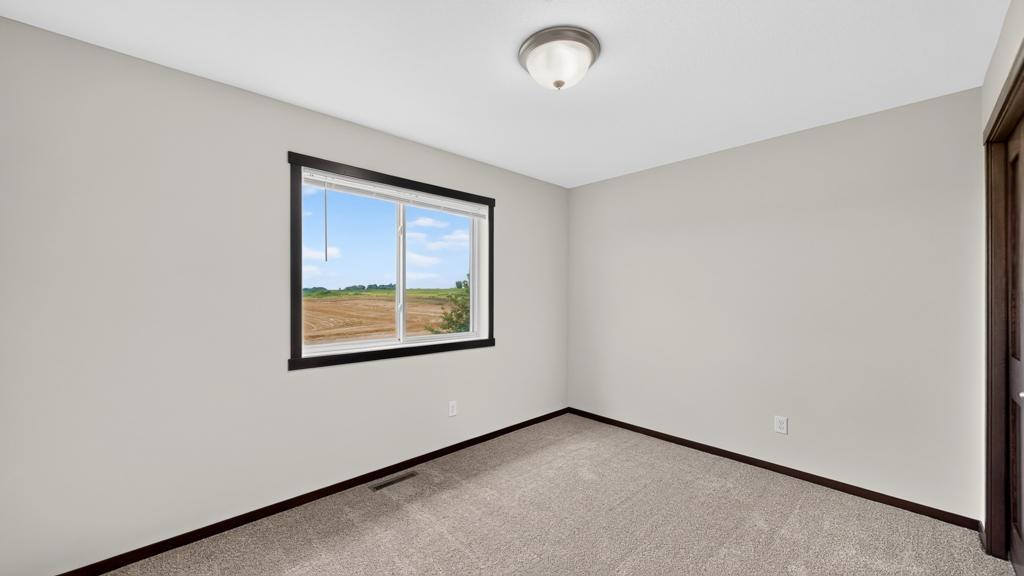 5662 King Arthur Road Nw Property Photo 16