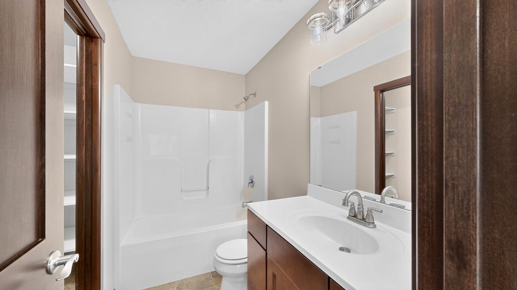 5662 King Arthur Road Nw Property Photo 20