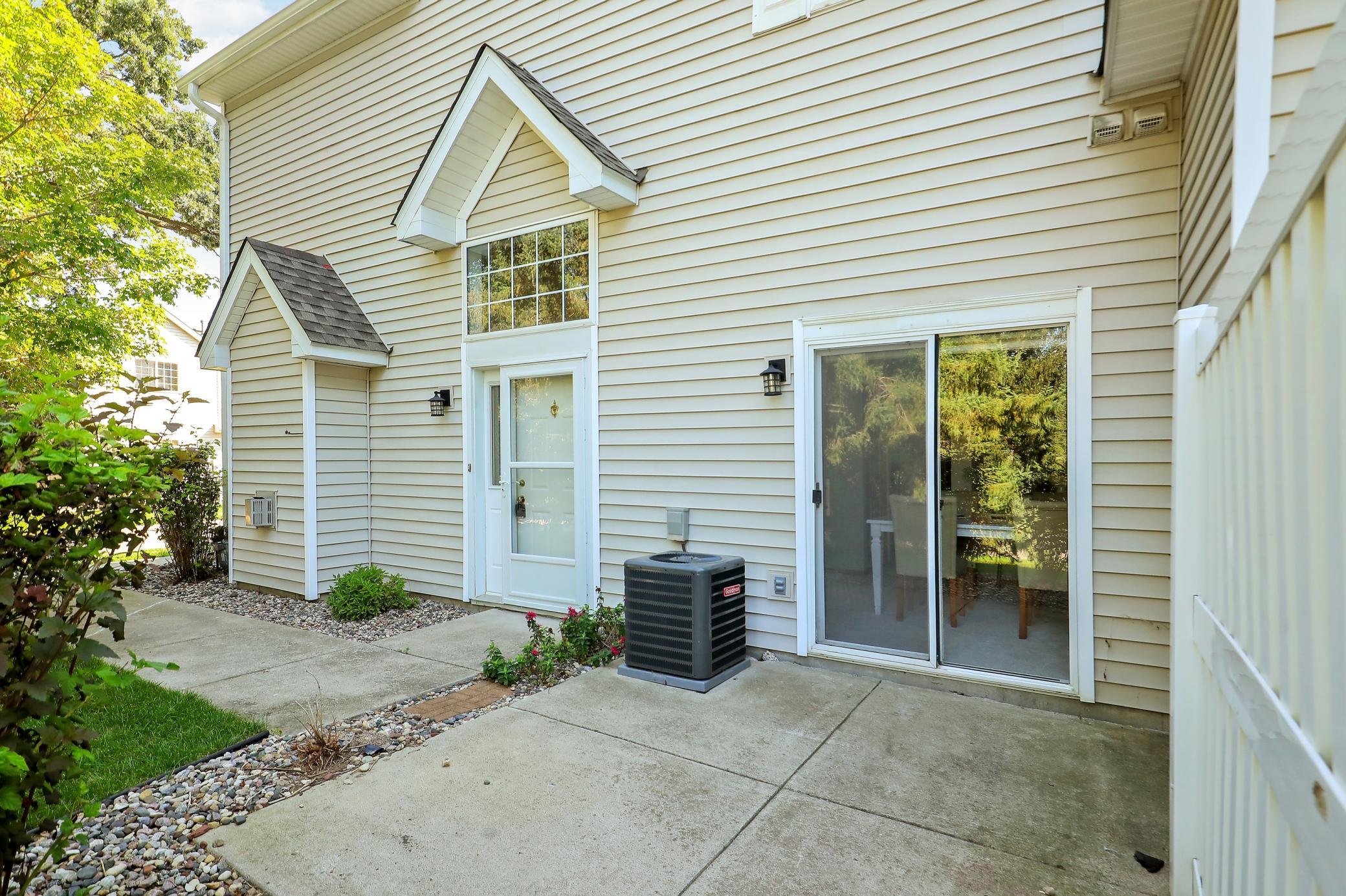 9429 Marshall Road Property Photo 4