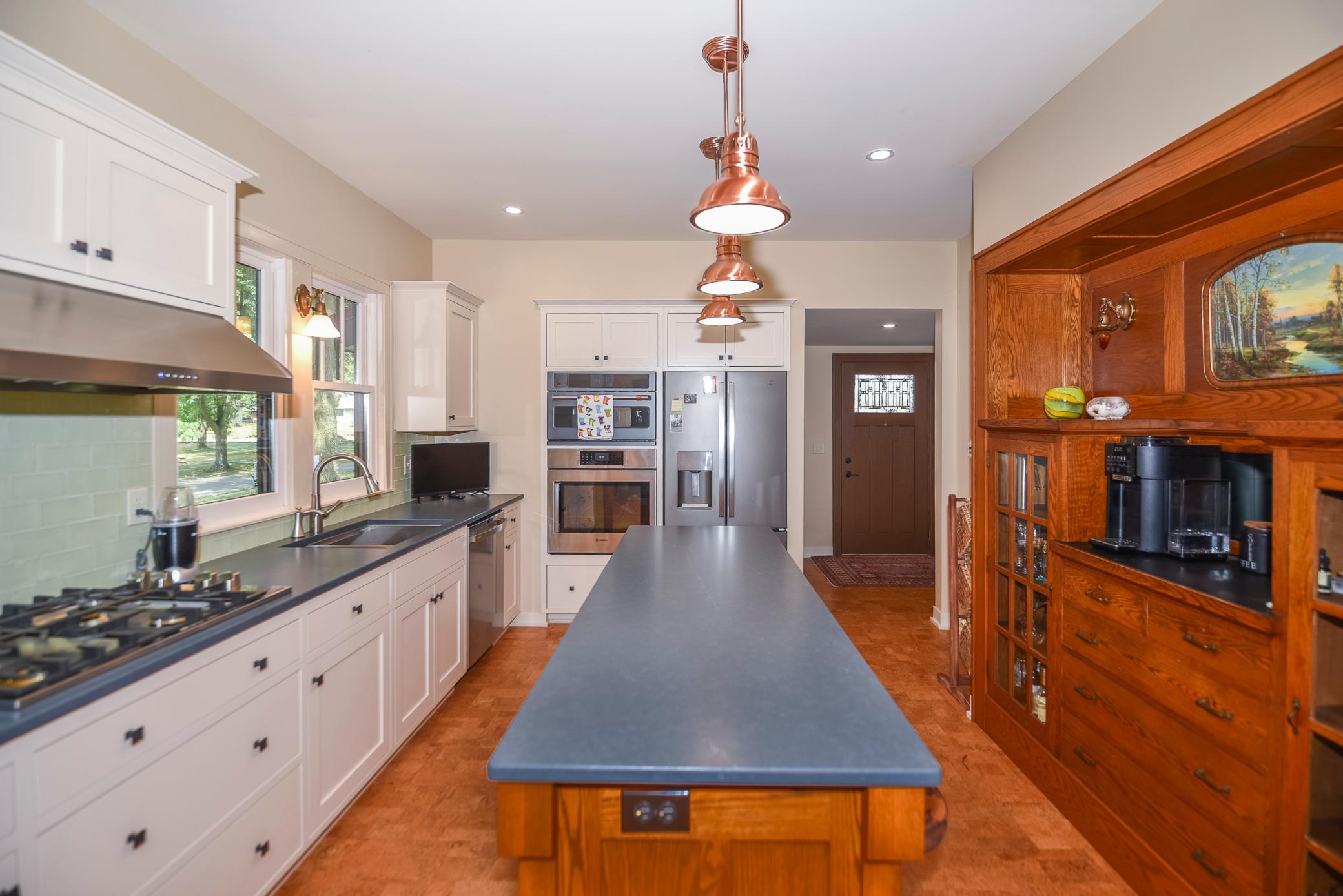 226 2nd Street Se Property Photo 10