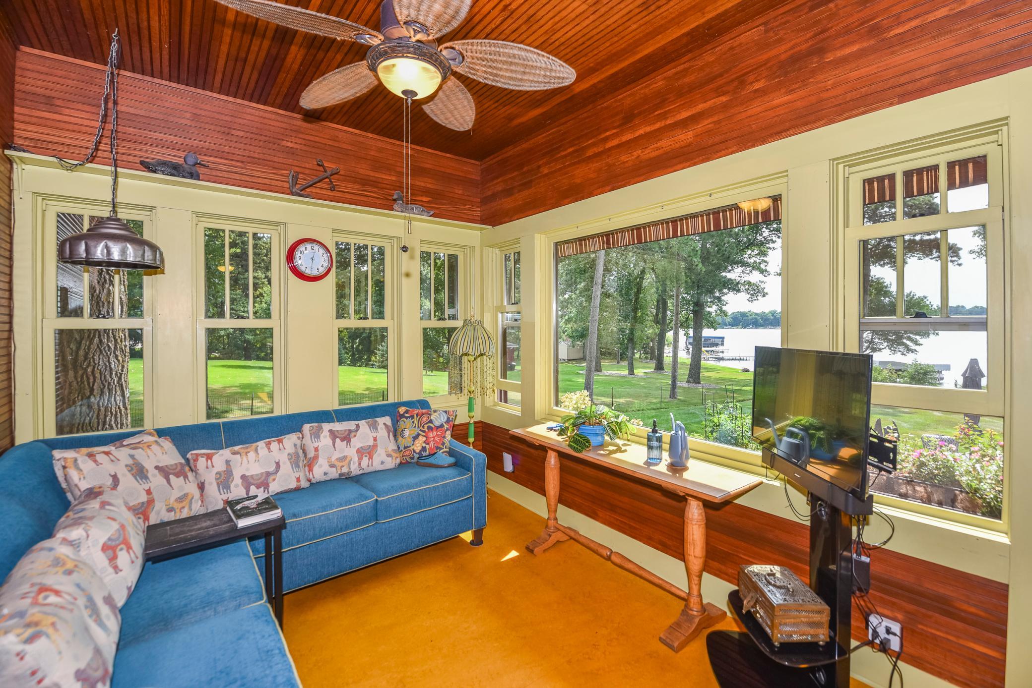 226 2nd Street Se Property Photo 27