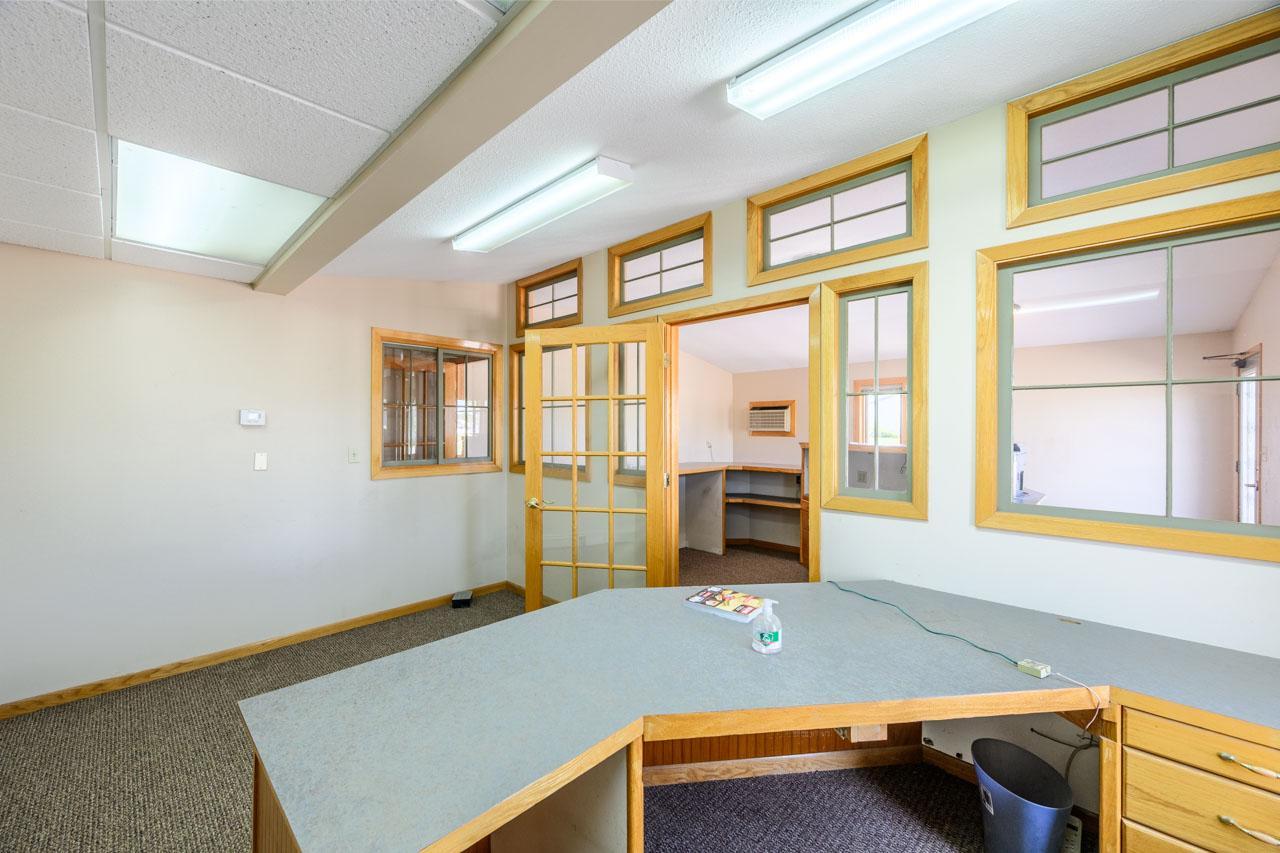 101 E Iron Drive Property Photo 27