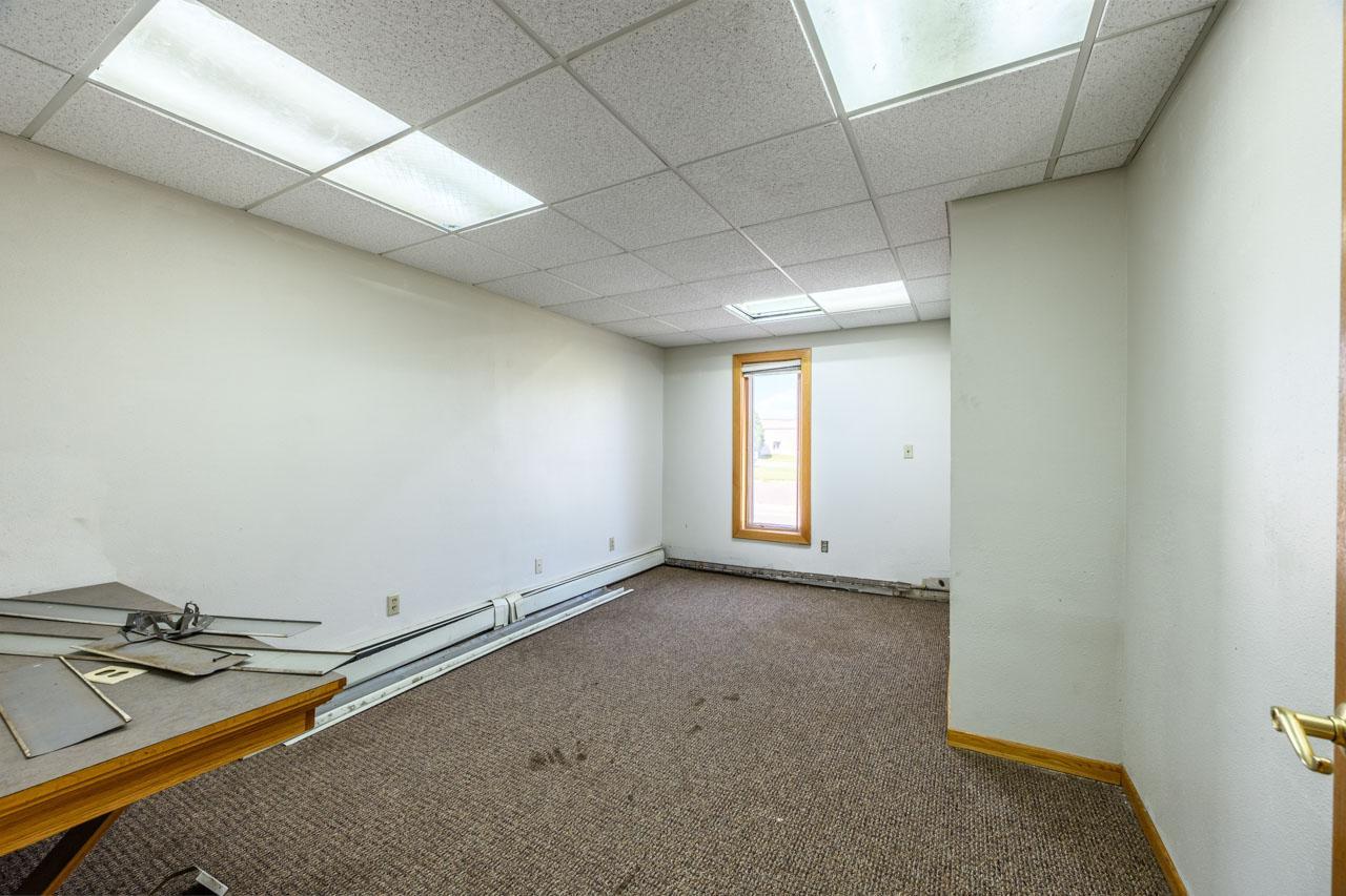 101 E Iron Drive Property Photo 32