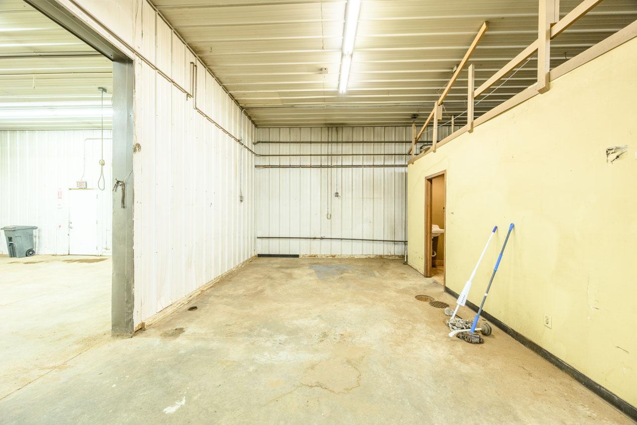 101 E Iron Drive Property Photo 44