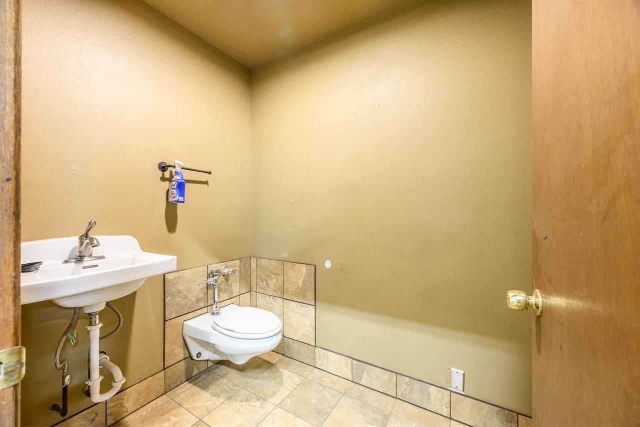 101 E Iron Drive Property Photo 45