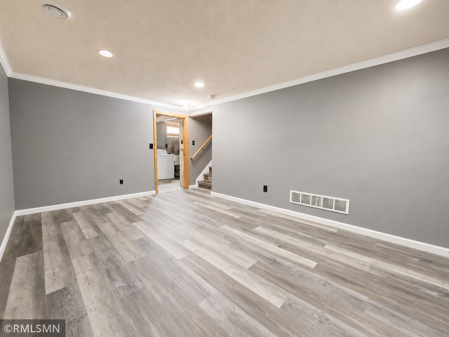 1066 Beatrice Street Property Photo 13