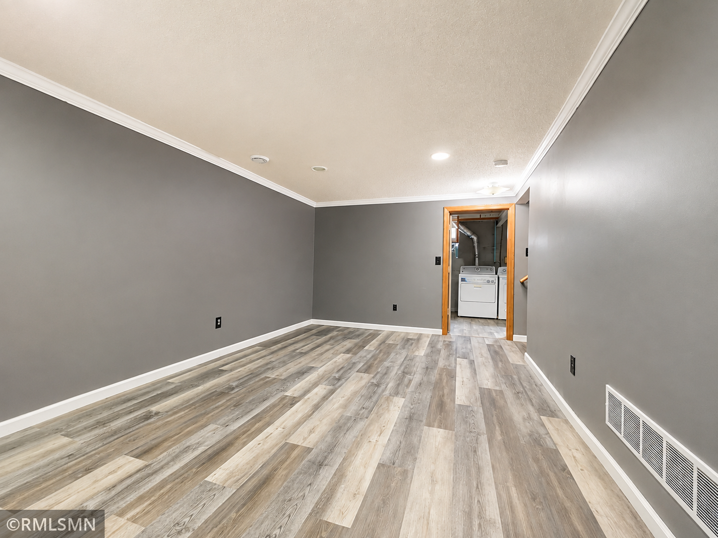 1066 Beatrice Street Property Photo 15