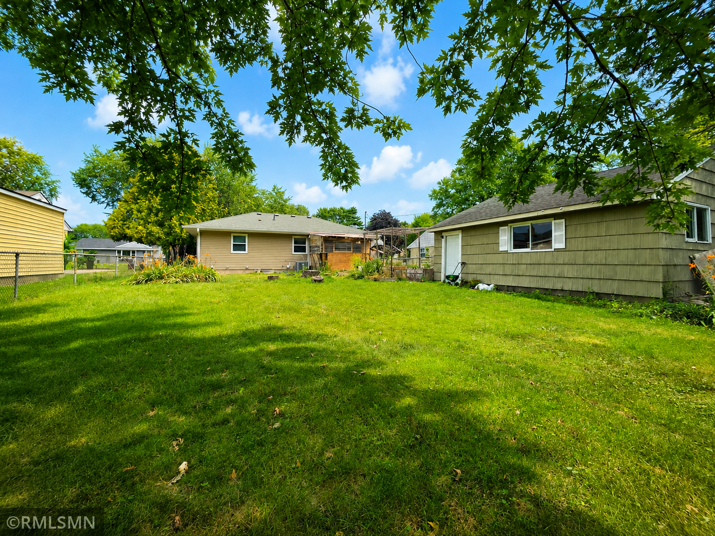 1066 Beatrice Street Property Photo 20