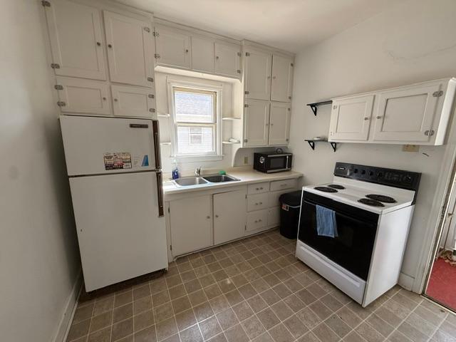 213 11th Street N Property Photo 4