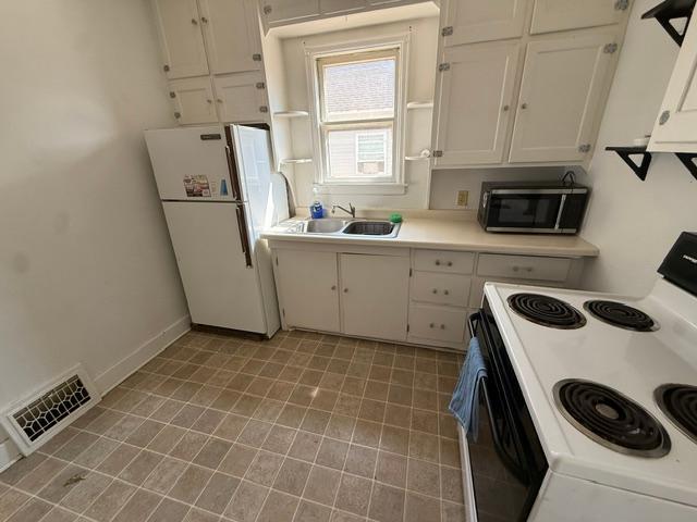 213 11th Street N Property Photo 5