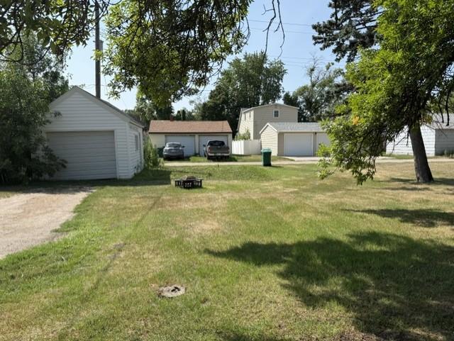 213 11th Street N Property Photo 11