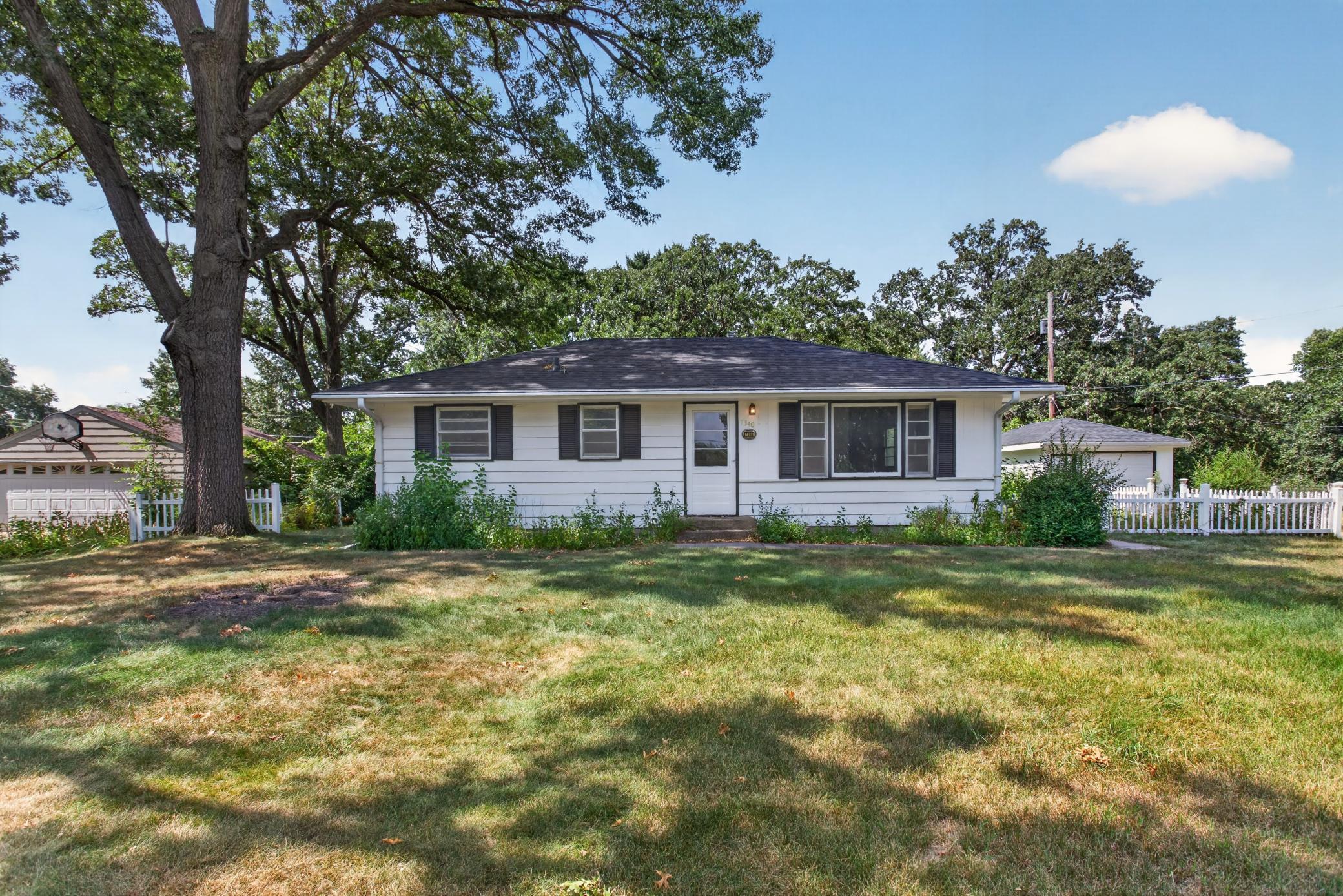 7340 Knollwood Drive Property Photo 1