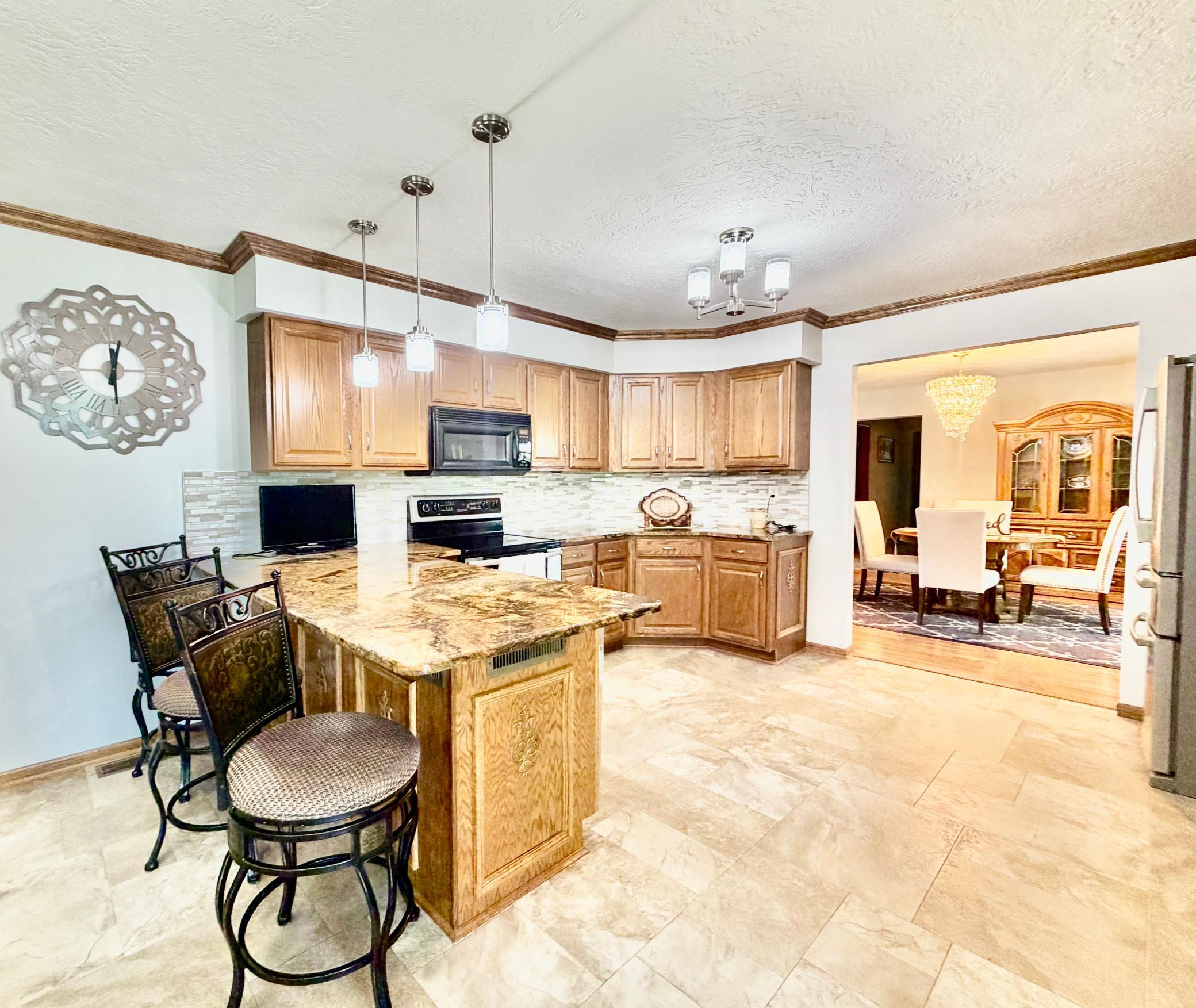 1625 Edgewater Drive Property Photo 15
