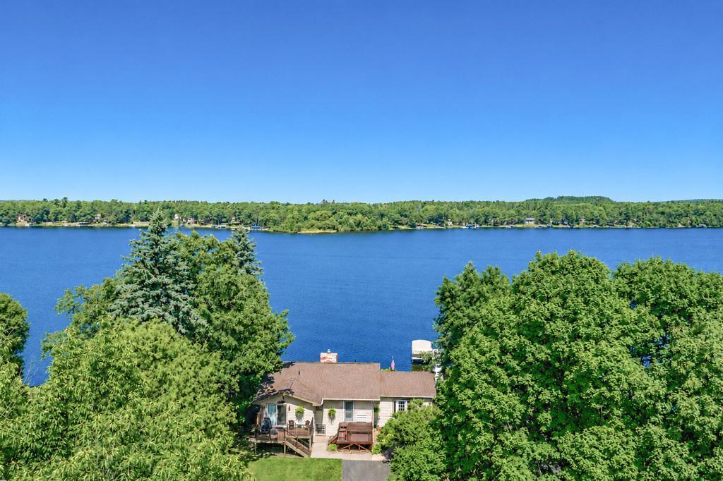 21724 Beach Road Property Photo 4