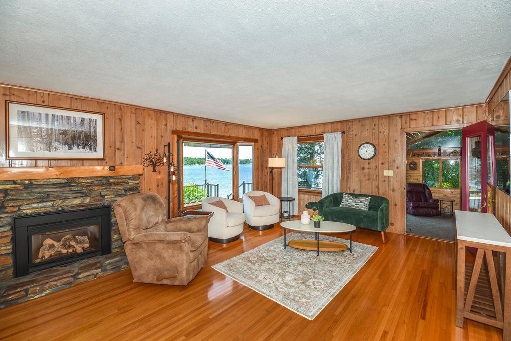 21724 Beach Road Property Photo 7