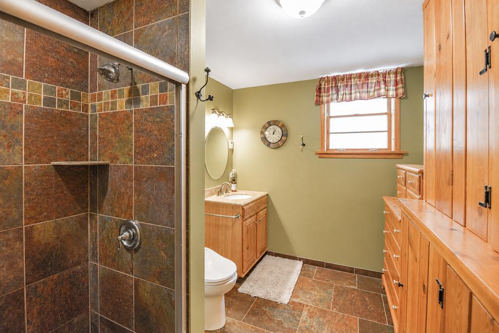 21724 Beach Road Property Photo 29