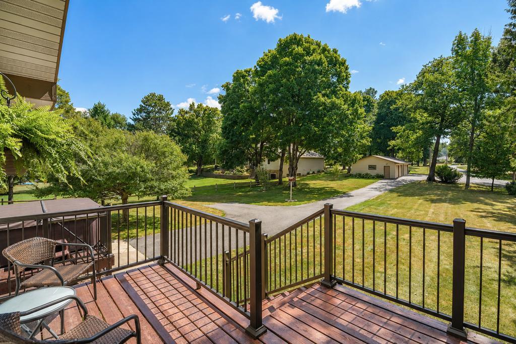21724 Beach Road Property Photo 34