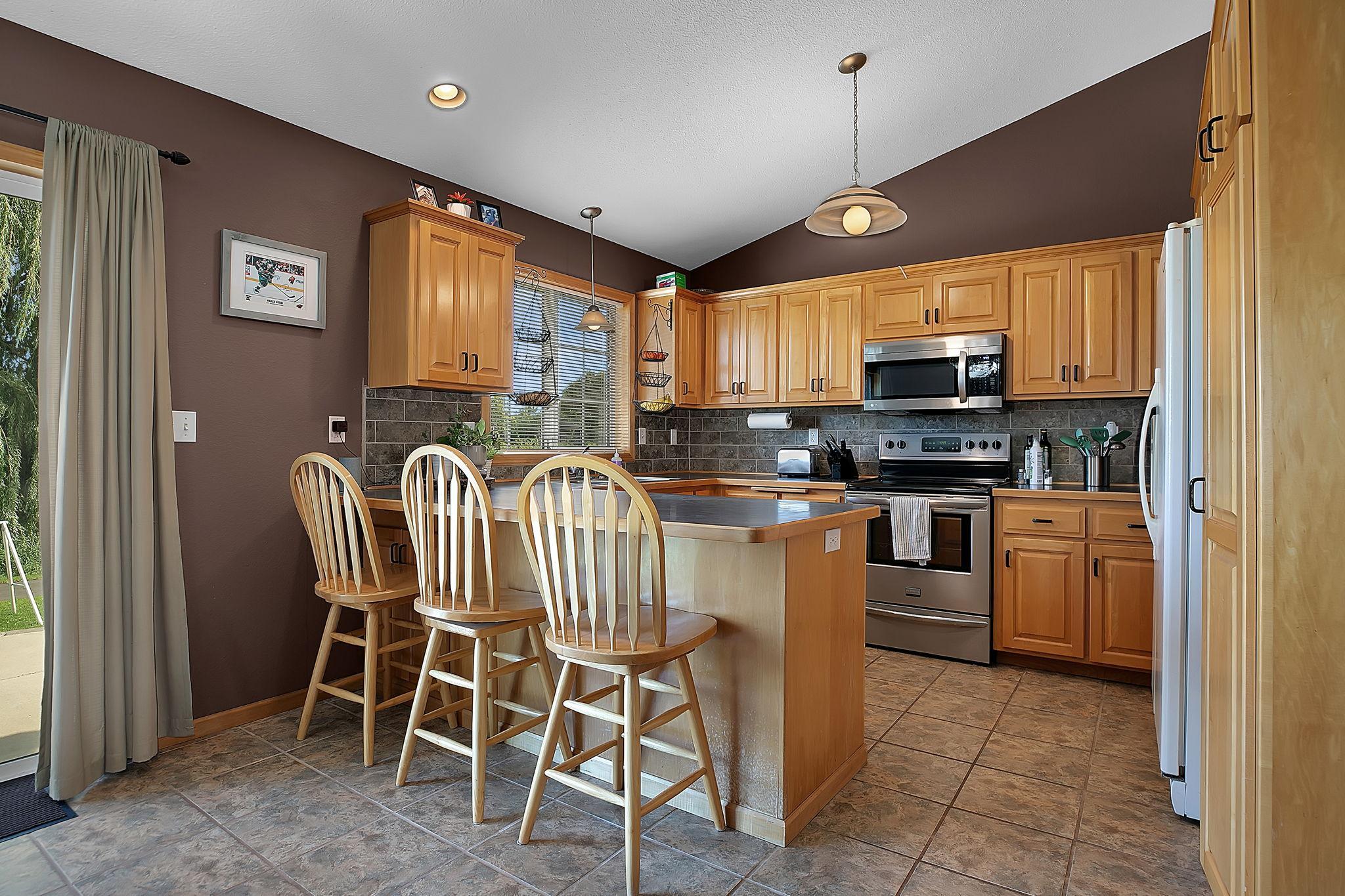 1292 Fieldstone Drive Property Photo 7