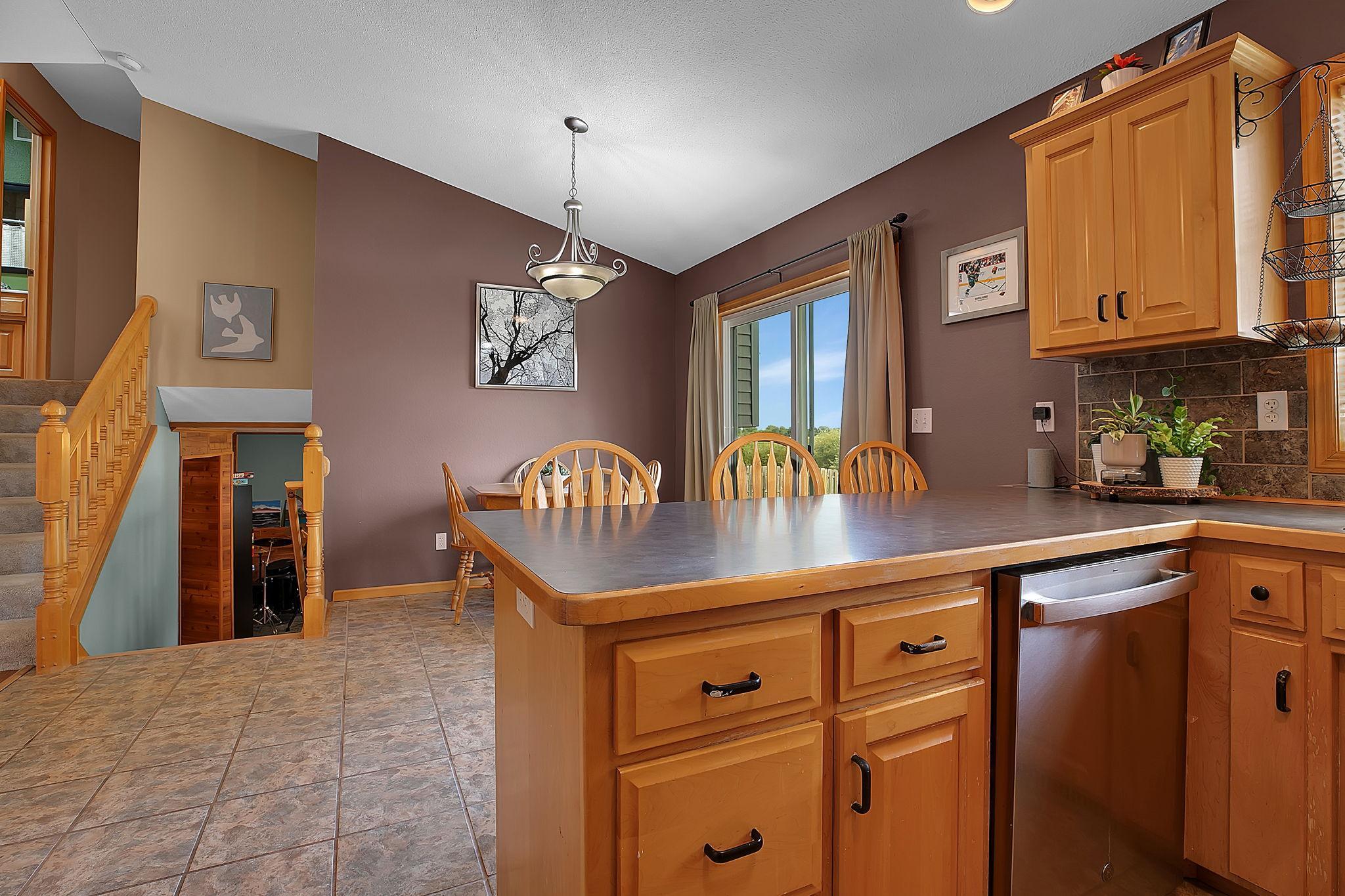 1292 Fieldstone Drive Property Photo 10